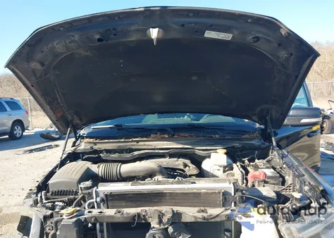 2019 Ram 1500 Big Horn/Lone Star 4X2 5'7 Box z USA, uszkodzony, nr VIN 1C6RREFT2KN526896